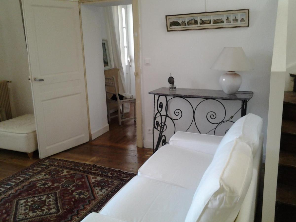 Bed and Breakfast L'Ecrin Villeneuve-sur-Lot Esterno foto