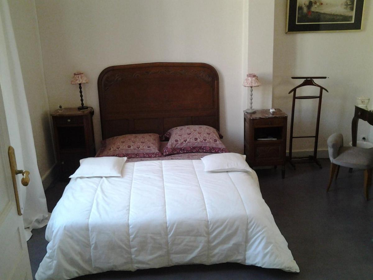 Bed and Breakfast L'Ecrin Villeneuve-sur-Lot Esterno foto